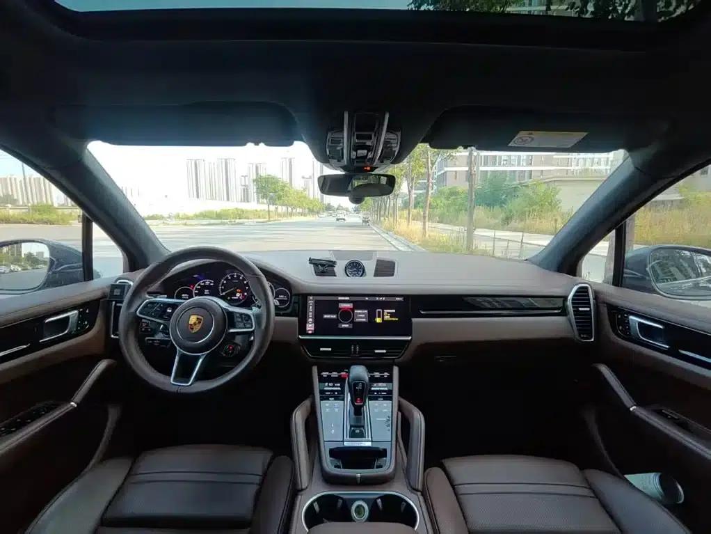 2020 Cayenne E-Hybrid 2.0T — миниатюра 4