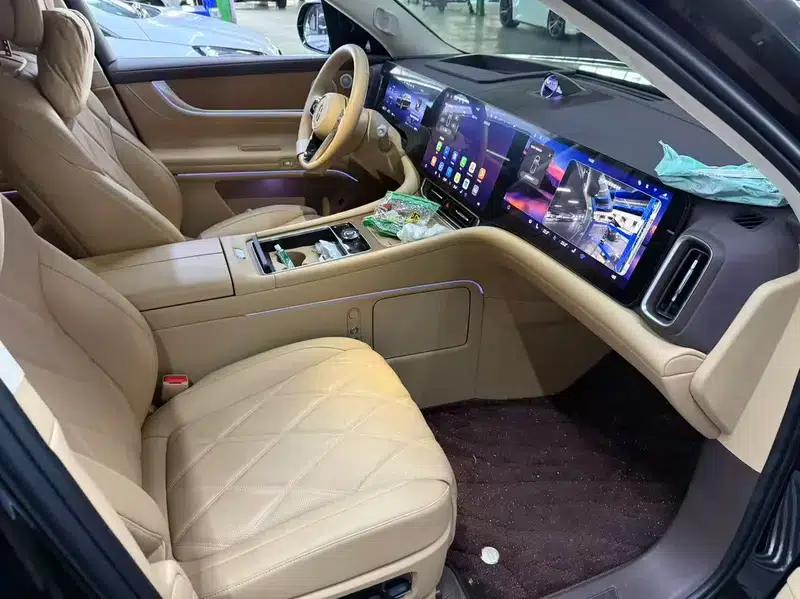 Wenjie M9 2025 Ultra Extended Range Six-Seat Version (192-line LiDAR) — миниатюра 7