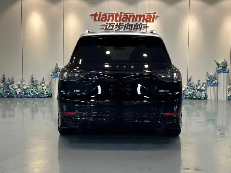 Wenjie M9 2024 Pure Electric Max Six-Seat Version — миниатюра 5