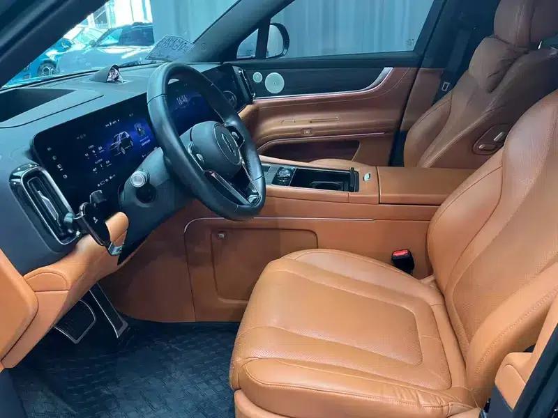Wenjie M9 2024 Pure Electric Max Six-Seat Version — миниатюра 8