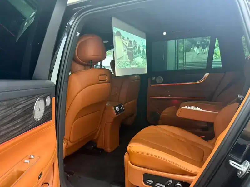 Wenjie M9 2025 Ultra Extended Range Six-Seat Version (192-line LiDAR) — миниатюра 10