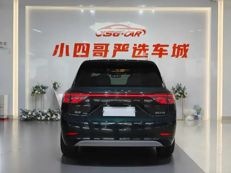 Wenjie M9 2025 Pure Electric Ultra Six-Seat Version (192-line LiDAR) — миниатюра 4