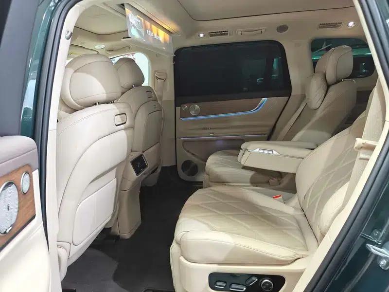 Wenjie M9 2025 Pure Electric Ultra Six-Seat Version (192-line LiDAR) — миниатюра 8
