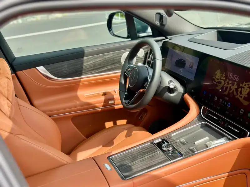 Wenjie M9 2025 Ultra Range Extended 5-Seat Version (192-line LiDAR) — миниатюра 11