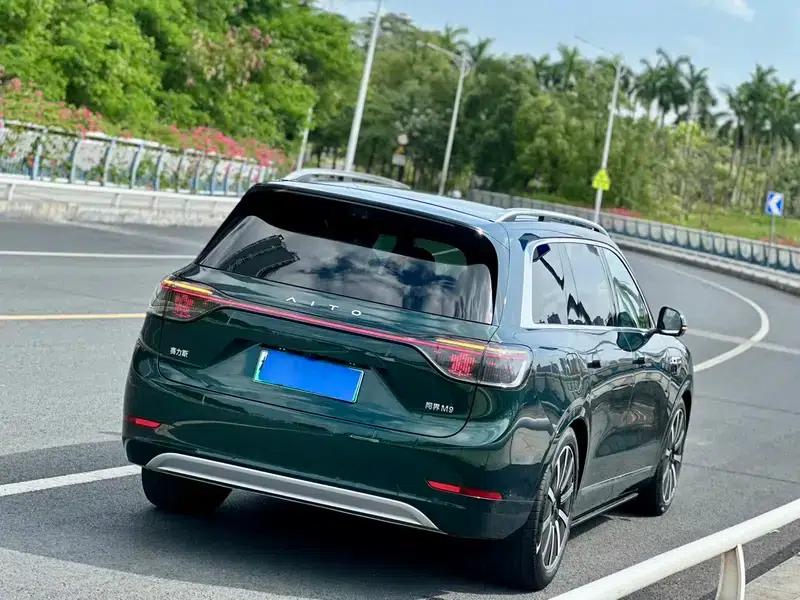 Wenjie M9 2025 Ultra Range Extended 5-Seat Version (192-line LiDAR) — миниатюра 7