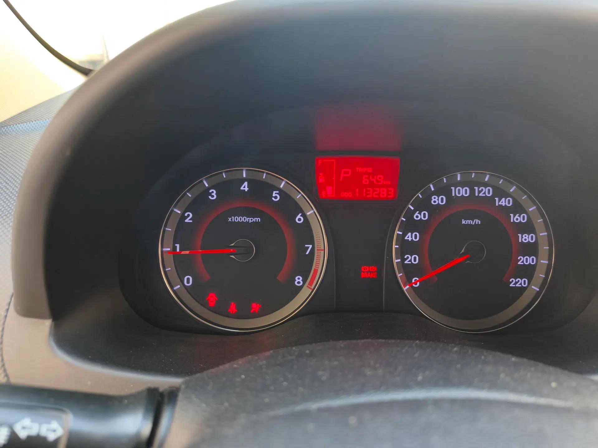 Hyundai Verna (older generation) 2016 1.4L Automatic Leading-Edge GLX — миниатюра 14
