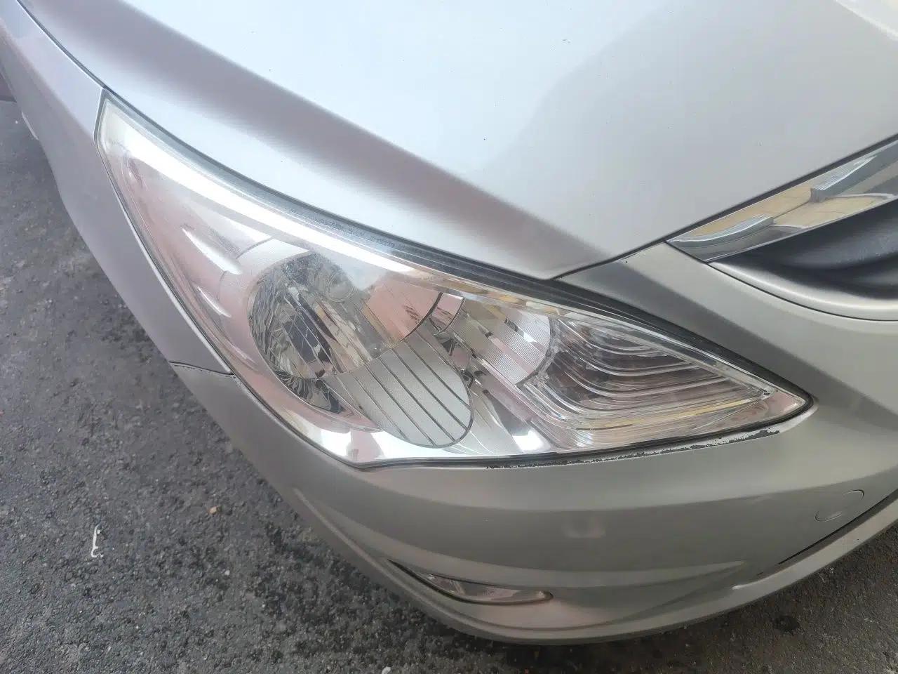 Hyundai Verna (older generation) 2010 Sedan 1.4L Manual Comfort GS — миниатюра 7