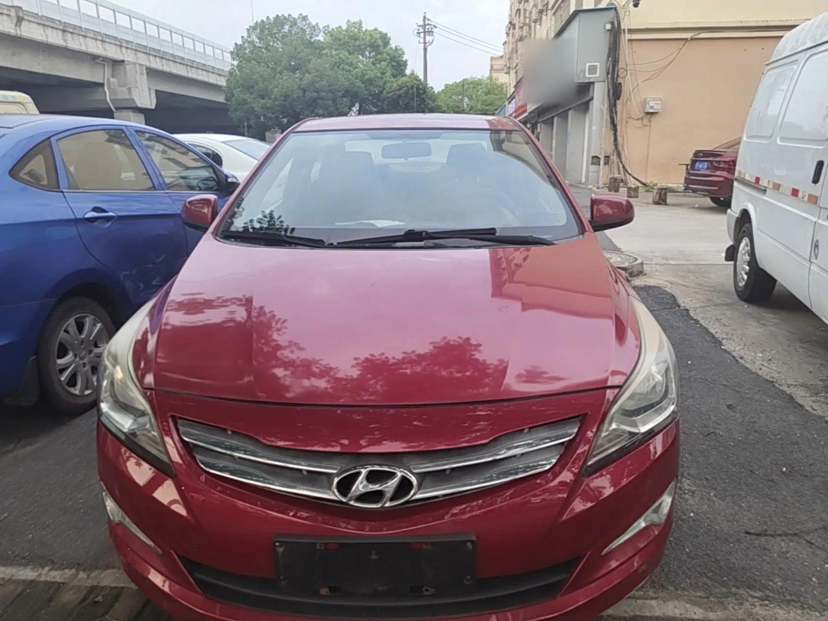 Hyundai Verna (older generation) 2014 1.4L Automatic Smart GLS — миниатюра 2