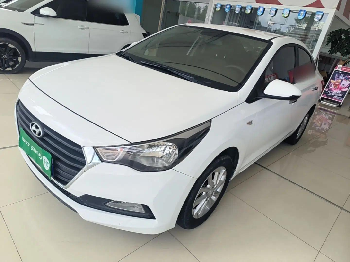 Hyundai Verna (new generation) 2016 1.4L Manual Cool Edition GLS — миниатюра 1