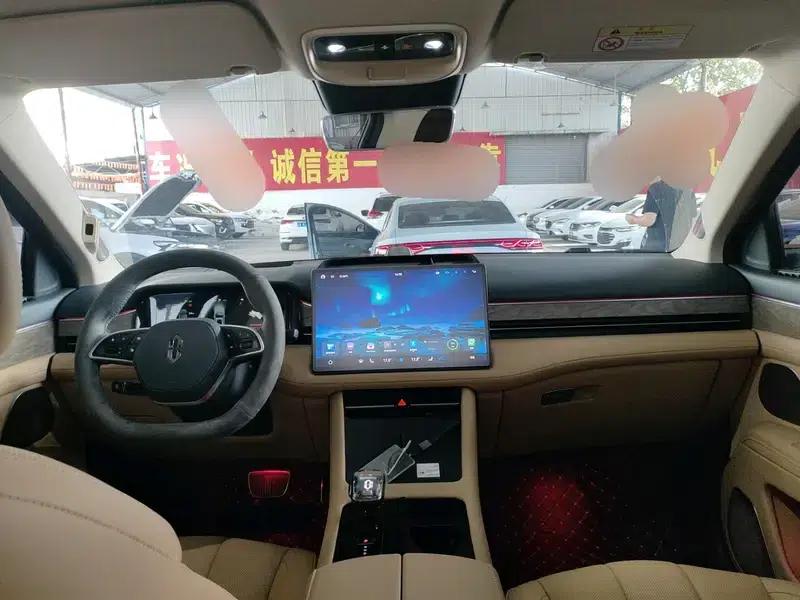 Wenjie M7 2022 AWD Luxury Edition — миниатюра 13