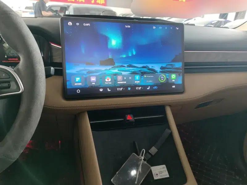 Wenjie M7 2022 AWD Luxury Edition — миниатюра 14