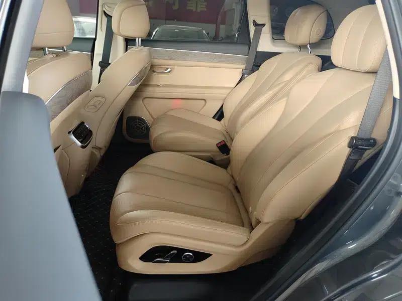 Wenjie M7 2022 AWD Luxury Edition — миниатюра 20