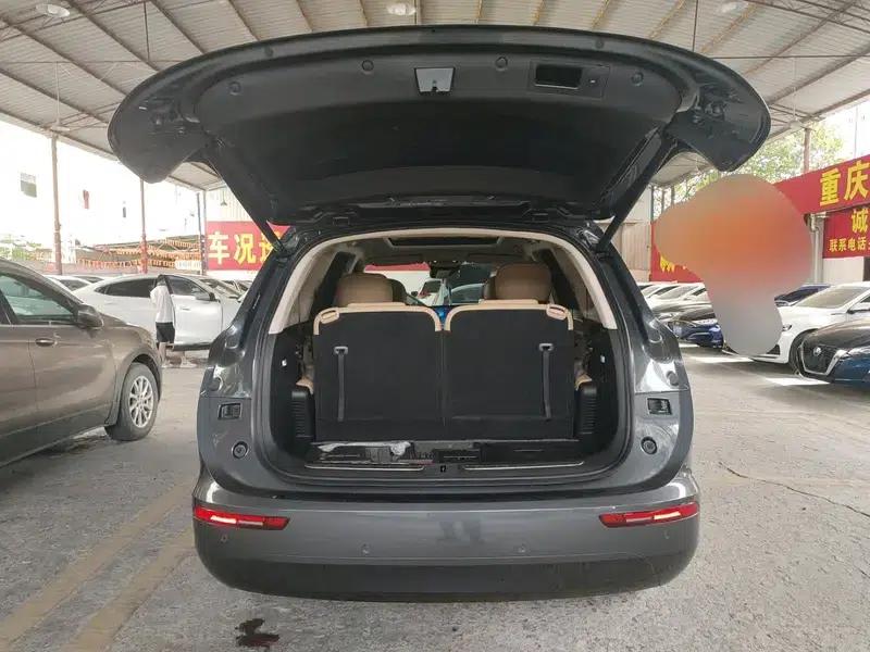 Wenjie M7 2022 AWD Luxury Edition — миниатюра 25