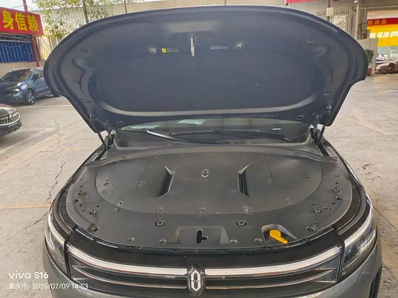 Wenjie M7 2022 AWD Luxury Edition — миниатюра 10