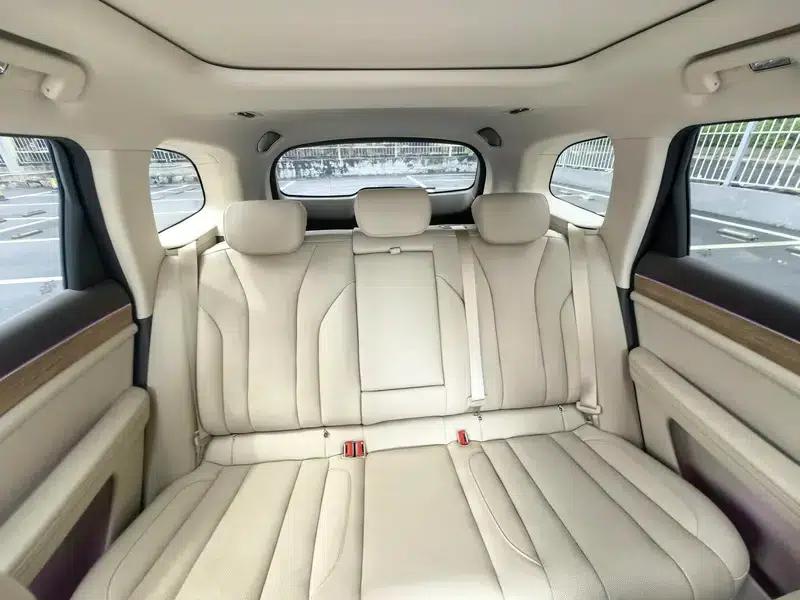 Wenjie M7 2024 Max 5-seater 4WD Intelligent Driving Edition — миниатюра 23