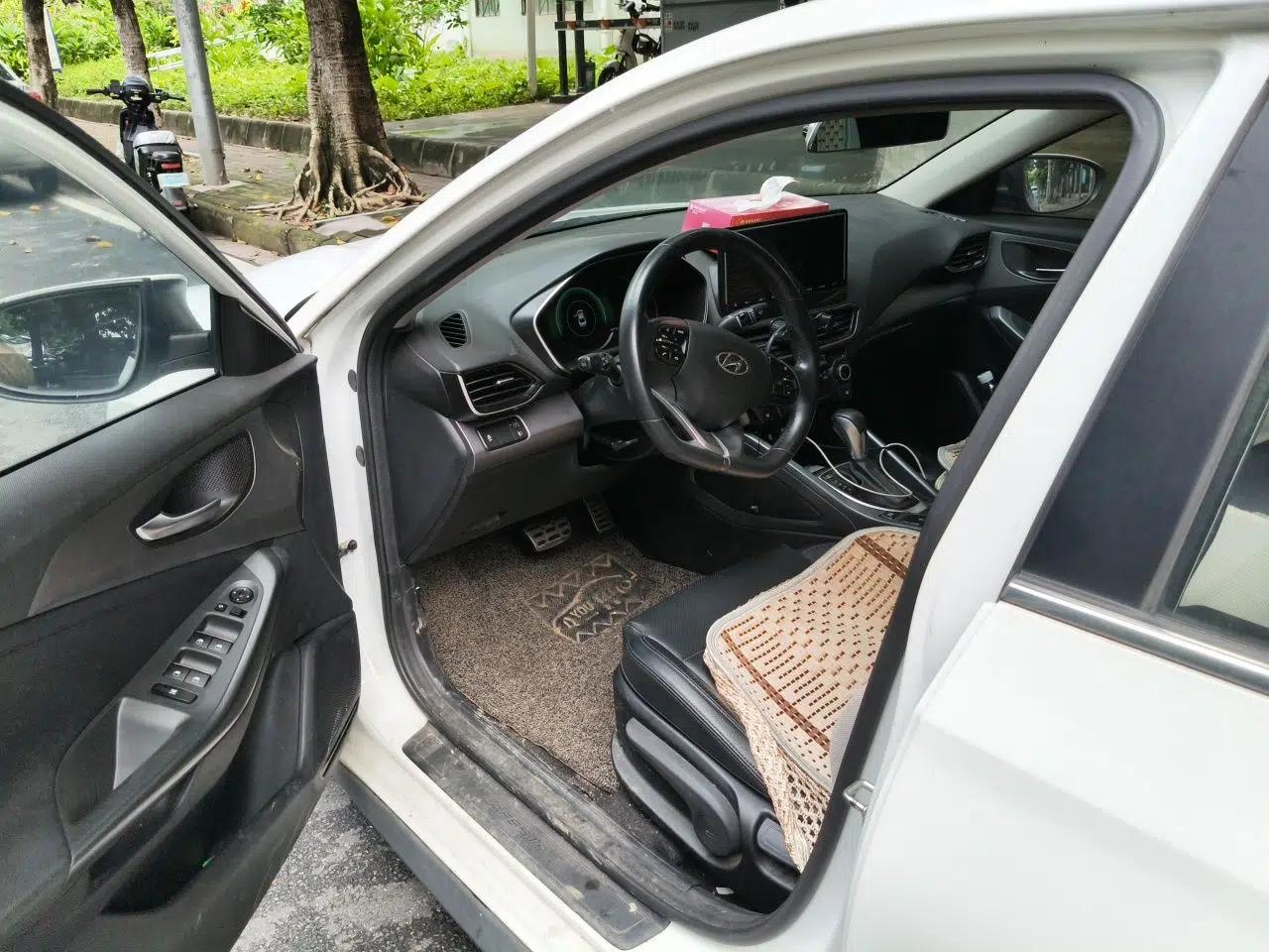 Hyundai Lafesta 2019 280TGDi Sport Edition China VI — миниатюра 16