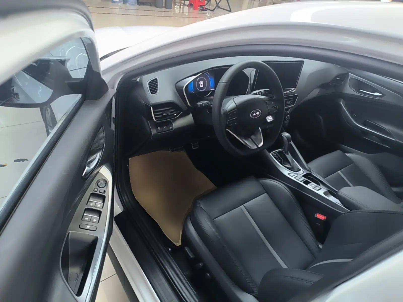 Hyundai Lafesta 2019 280TGDi Smart Speed Version China VI Standard — миниатюра 18