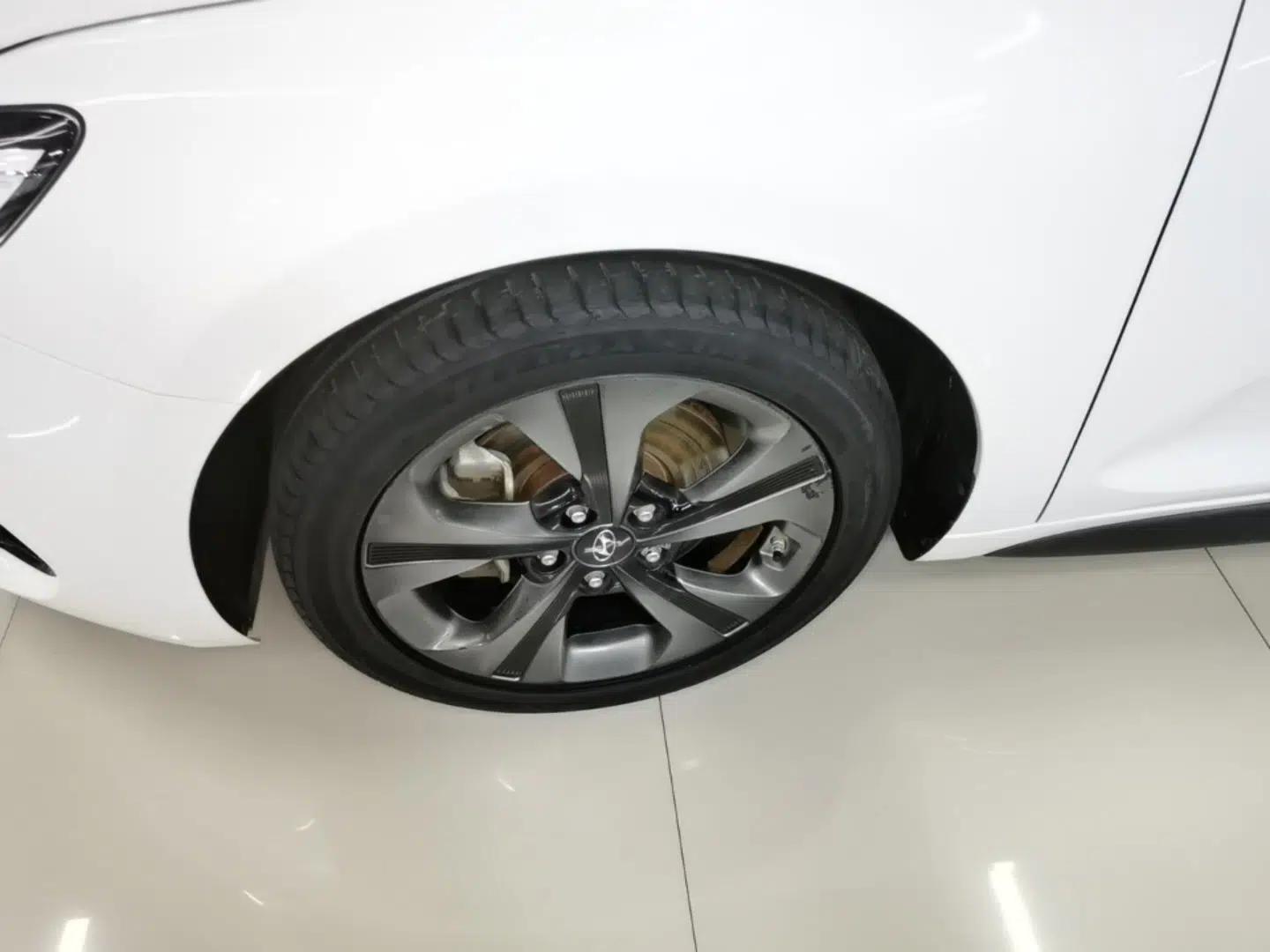 Hyundai Lafesta 2019 280TGDi Sport Edition China VI — миниатюра 10