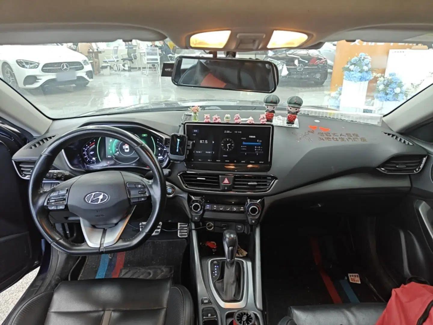 Hyundai Lafesta 2019 280TGDi Sport Edition China VI — миниатюра 12