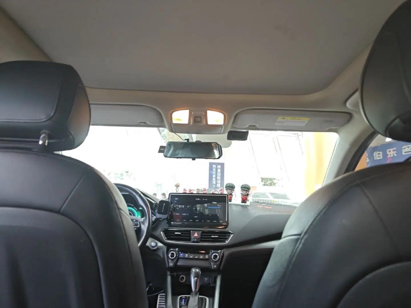 Hyundai Lafesta 2019 280TGDi Sport Edition China VI — миниатюра 21