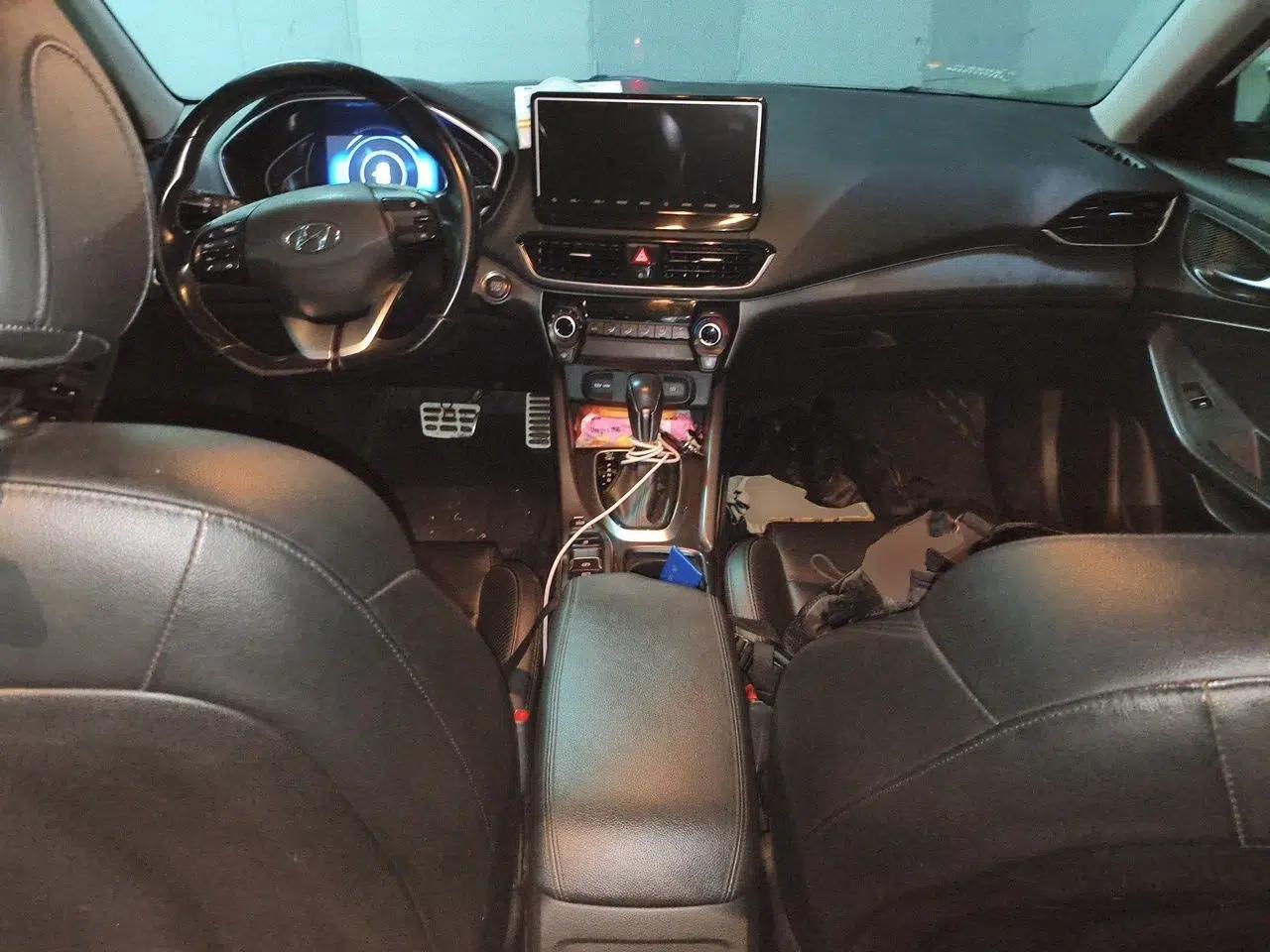 Hyundai Lafesta 2019 280TGDi Sport Edition China V Standard — миниатюра 9