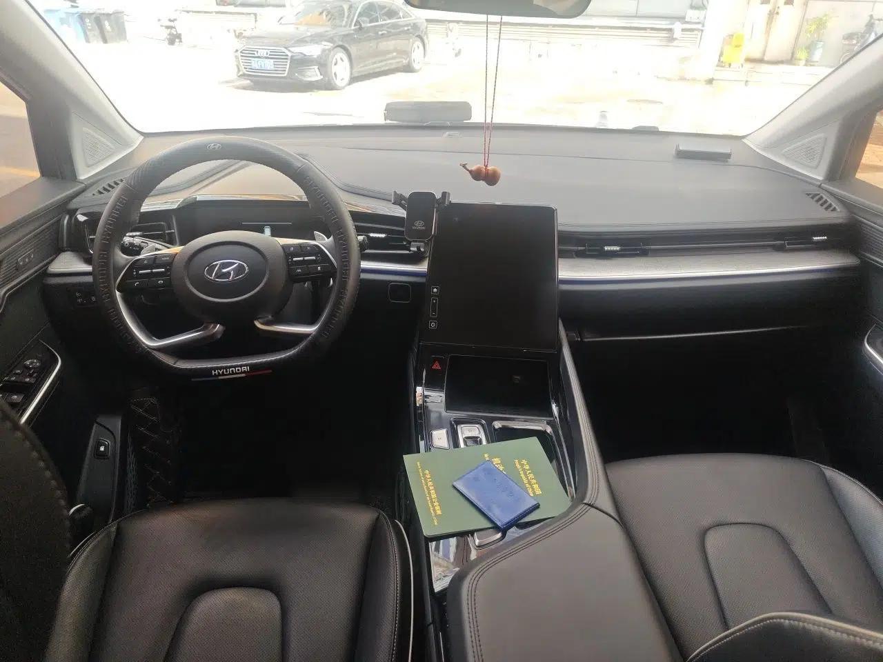 Hyundai Custo 2021 380TGDi Smart Love Flagship Edition TOP Premium — миниатюра 9