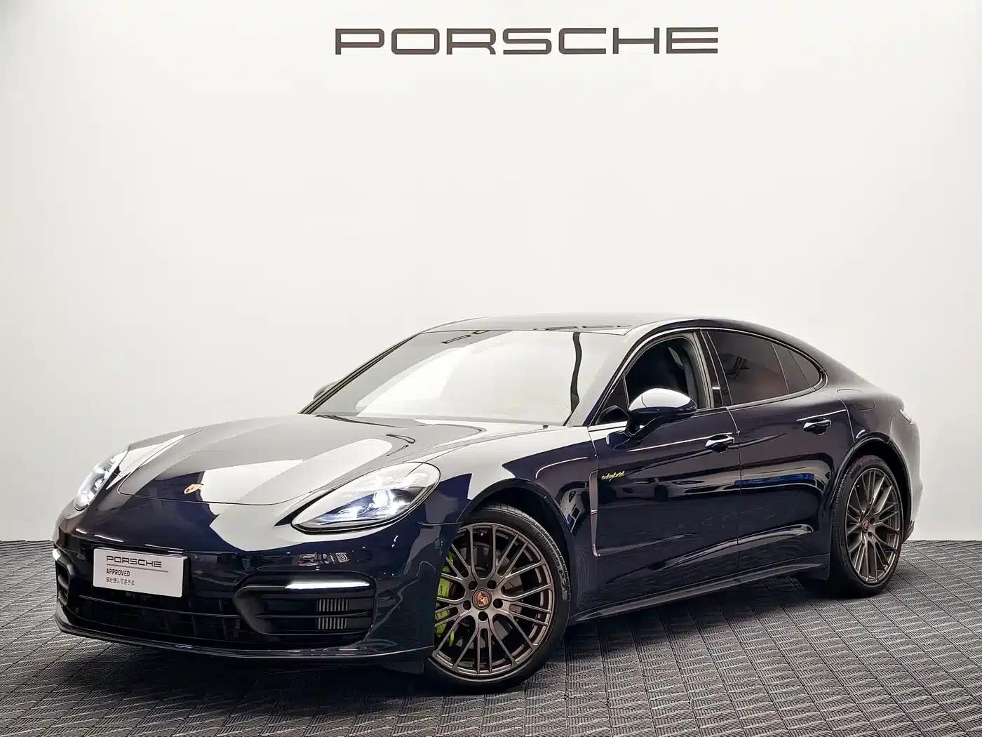 2022 Panamera 4 E-Hybrid Platinum Edition 2.9T — миниатюра 1