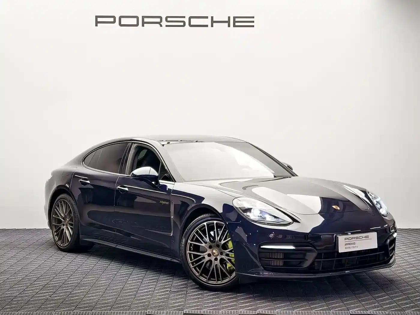 2022 Panamera 4 E-Hybrid Platinum Edition 2.9T — миниатюра 3
