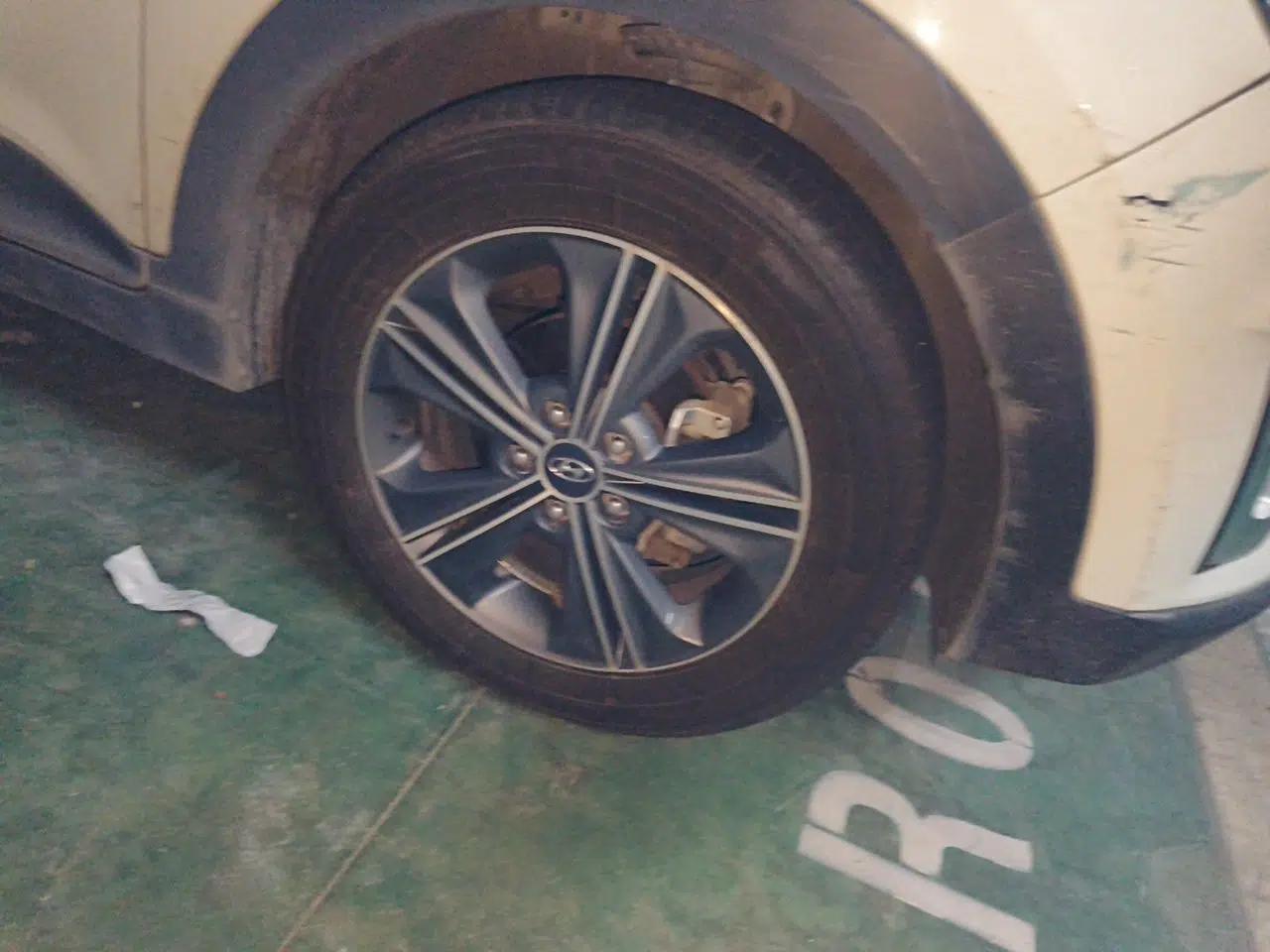 Hyundai ix25 2015 1.6L Automatic Two-Wheel-Drive Deluxe DLX Model — миниатюра 5
