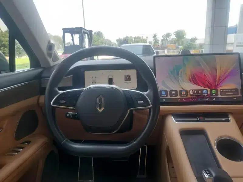 Wenjie M5 2022 Extended Range 4WD Ultimate Edition — миниатюра 18