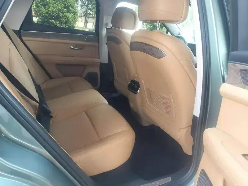 Wenjie M5 2022 Extended Range 4WD Ultimate Edition — миниатюра 23