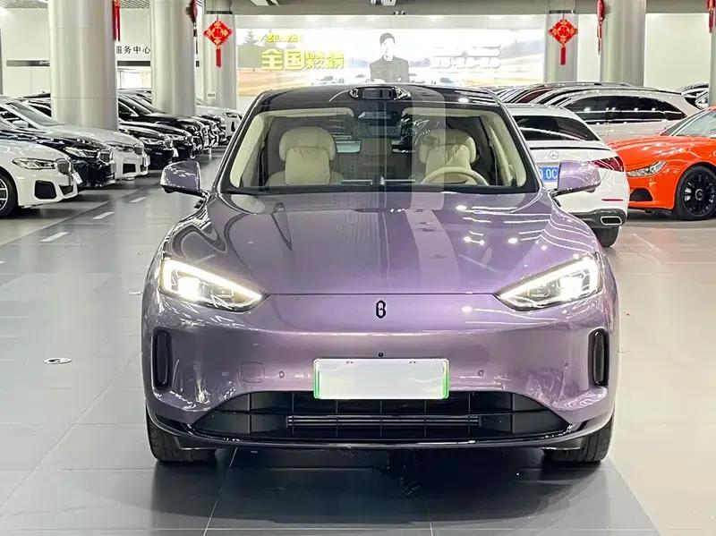 Wenjie M5 2025 Extended Range Ultra 4WD Version — миниатюра 2
