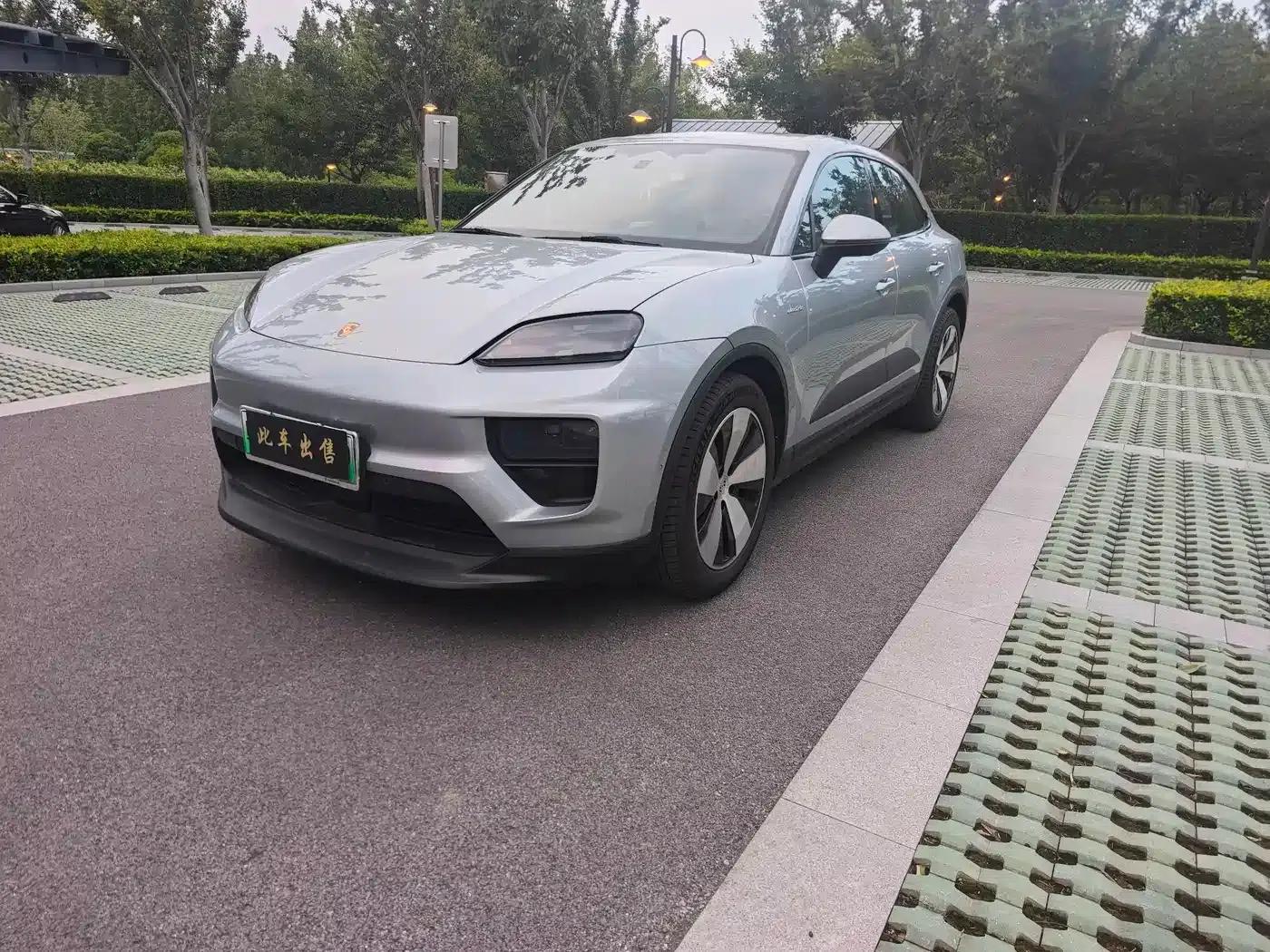 2025 Macan 4 Sport Edition (New Energy) — миниатюра 1