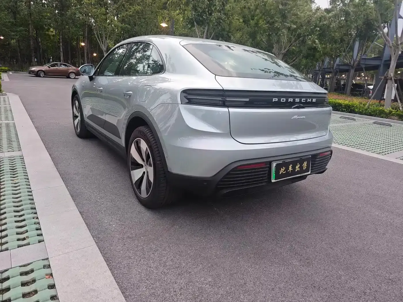 2025 Macan 4 Sport Edition (New Energy) — миниатюра 5