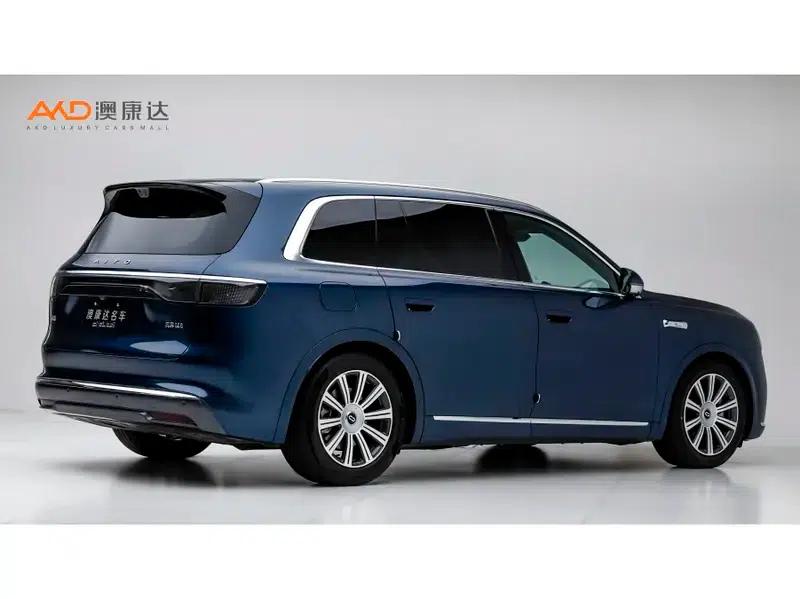 Wenjie M8 2025 Extended Range Max+ 5-Seat 4WD Version (192-line LiDAR) — миниатюра 4