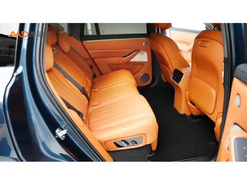 Wenjie M8 2025 Extended Range Max+ 5-Seat 4WD Version (192-line LiDAR) — миниатюра 10