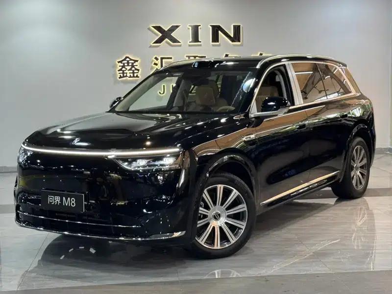 Wenjie M8 2025 Extended Range Max+ 5-Seat 4WD Version (896-line LiDAR) — миниатюра 1