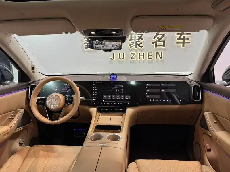 Wenjie M8 2025 Extended Range Max+ 5-Seat 4WD Version (896-line LiDAR) — миниатюра 10