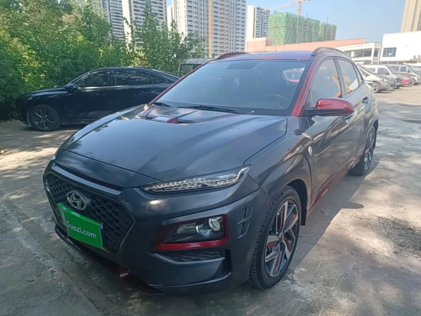 Hyundai ENCINO 2019 1.6T Iron Man Edition — миниатюра 1