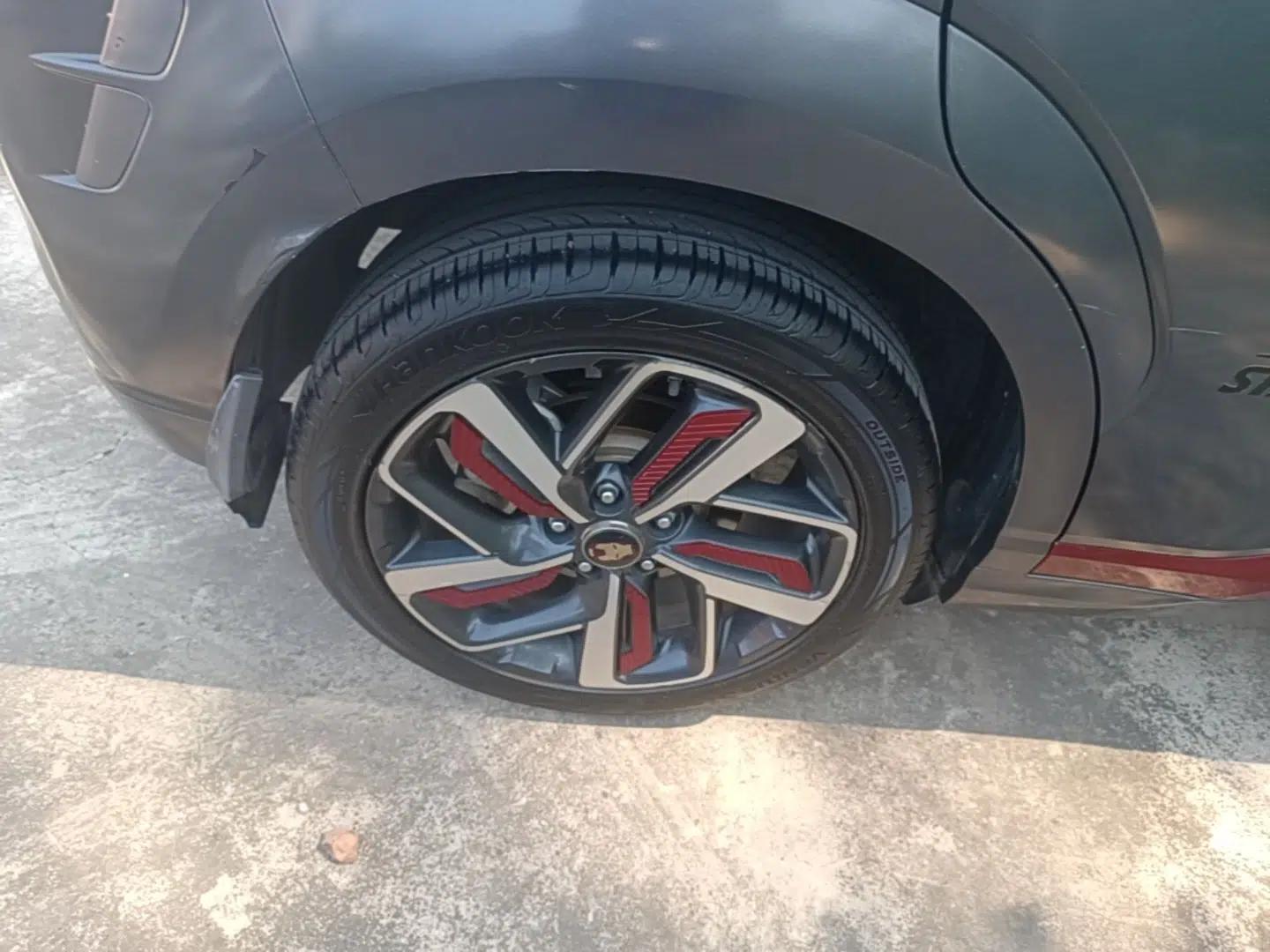 Hyundai ENCINO 2019 1.6T Iron Man Edition — миниатюра 11