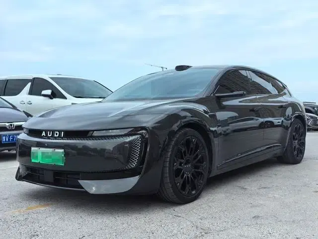 Audi E5 Sportback 2026 Model: quattro Performance Edition