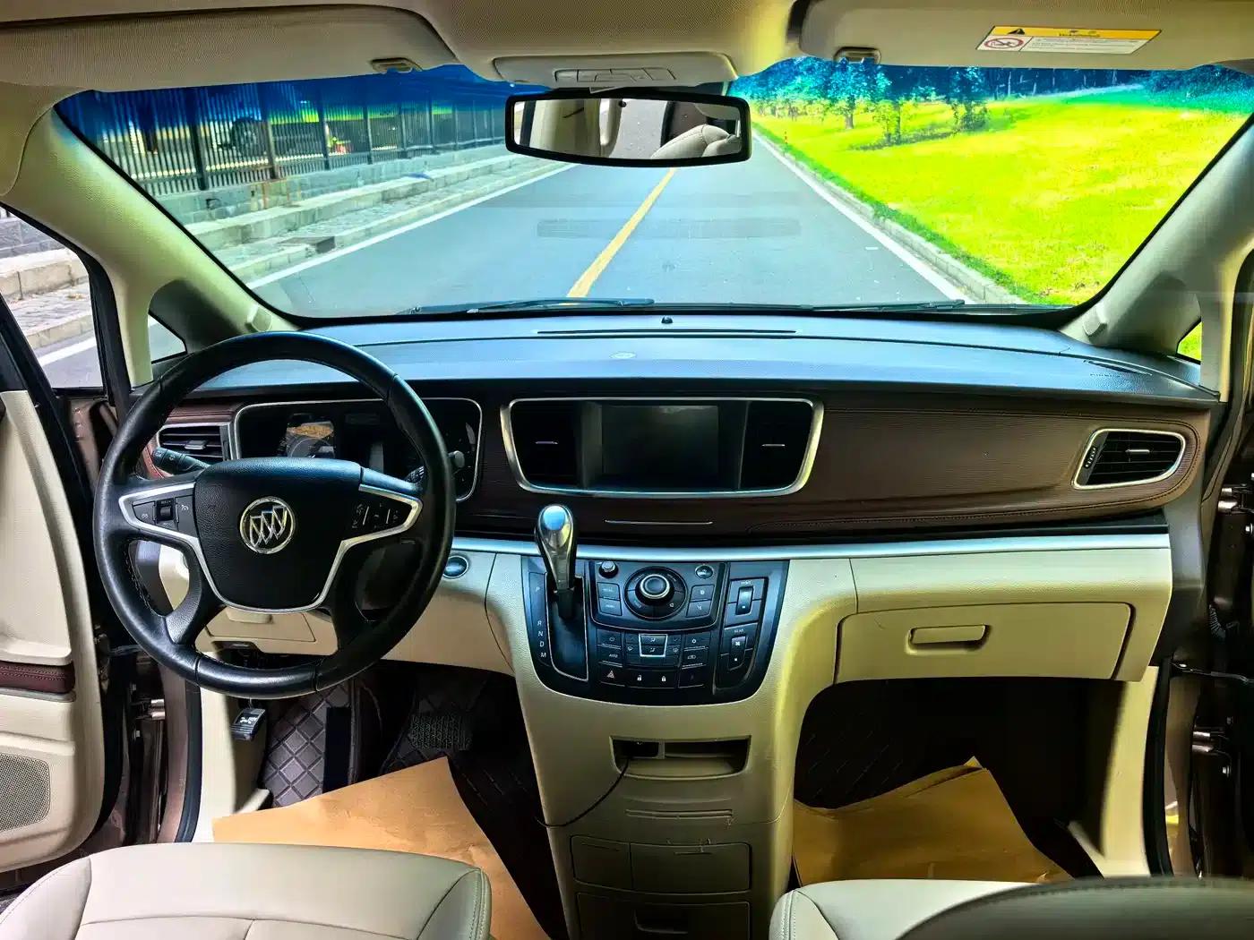Buick GL8 2018 28T Luxury Edition (China VI Emission Standard) — миниатюра 13
