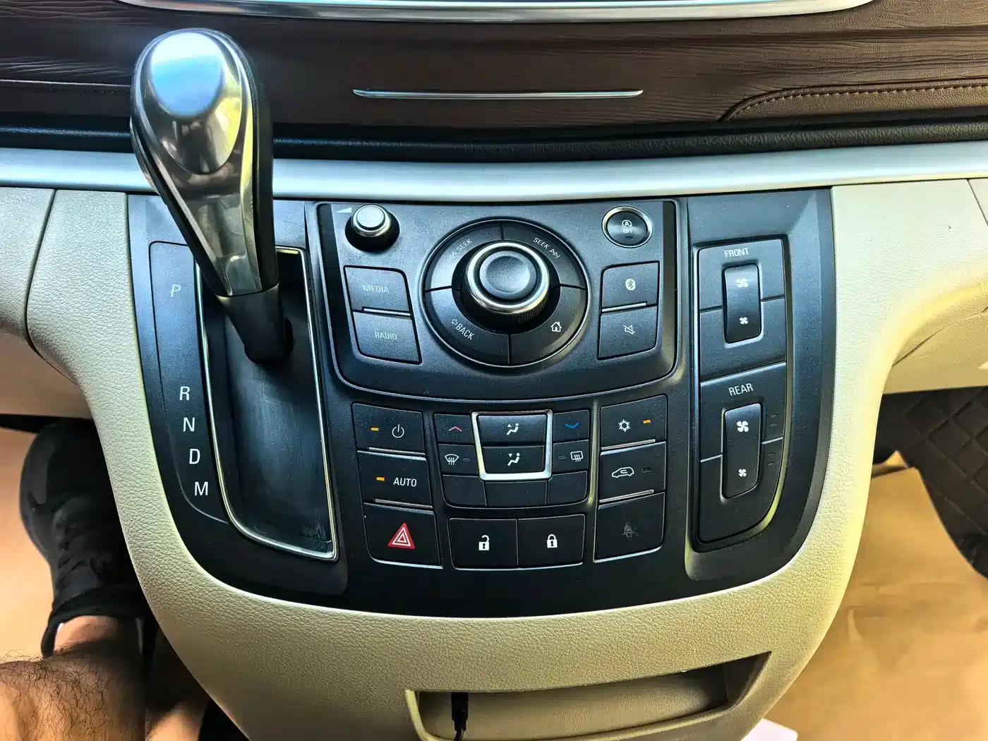 Buick GL8 2018 28T Luxury Edition (China VI Emission Standard) — миниатюра 14