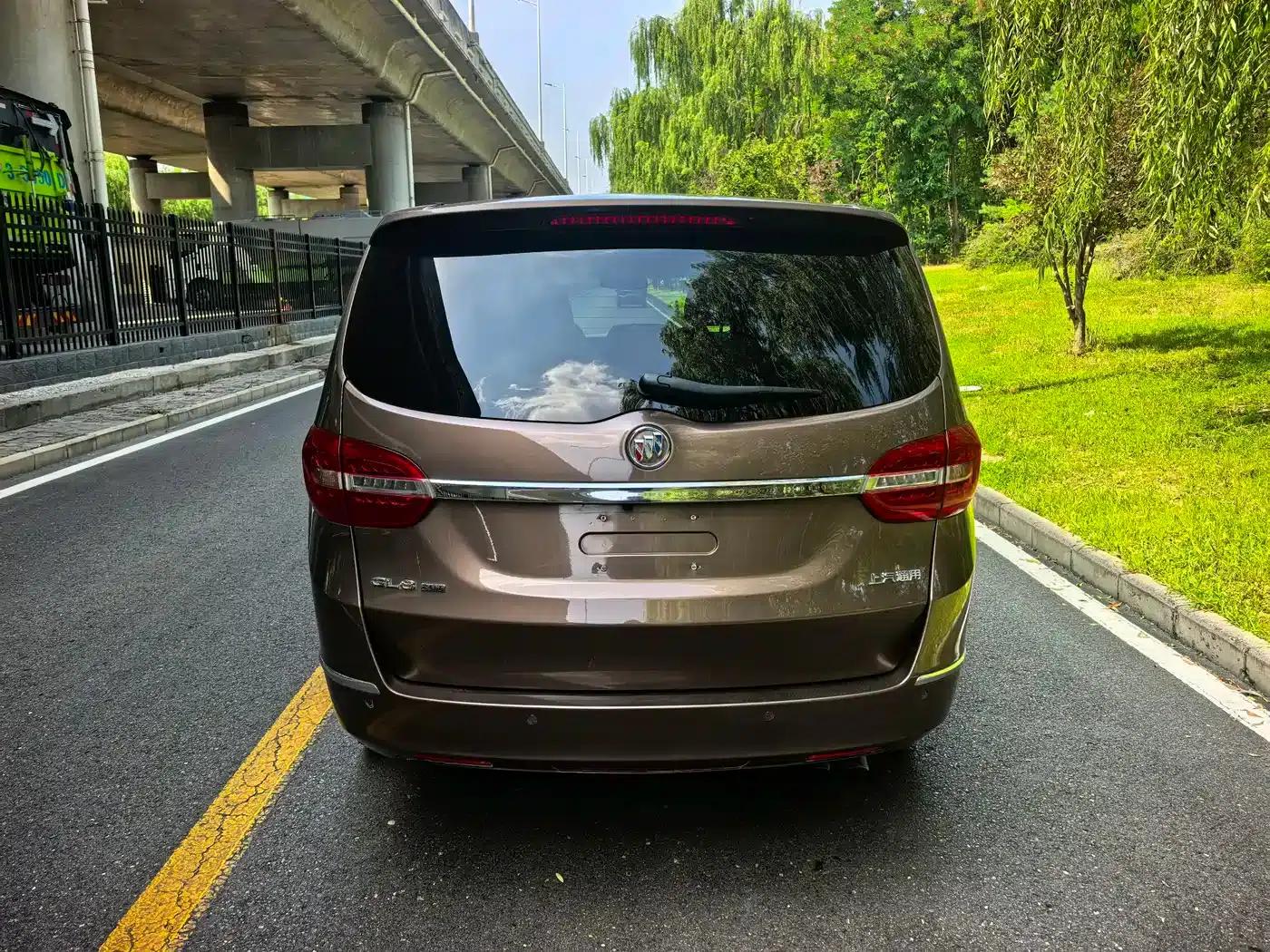 Buick GL8 2018 28T Luxury Edition (China VI Emission Standard) — миниатюра 5