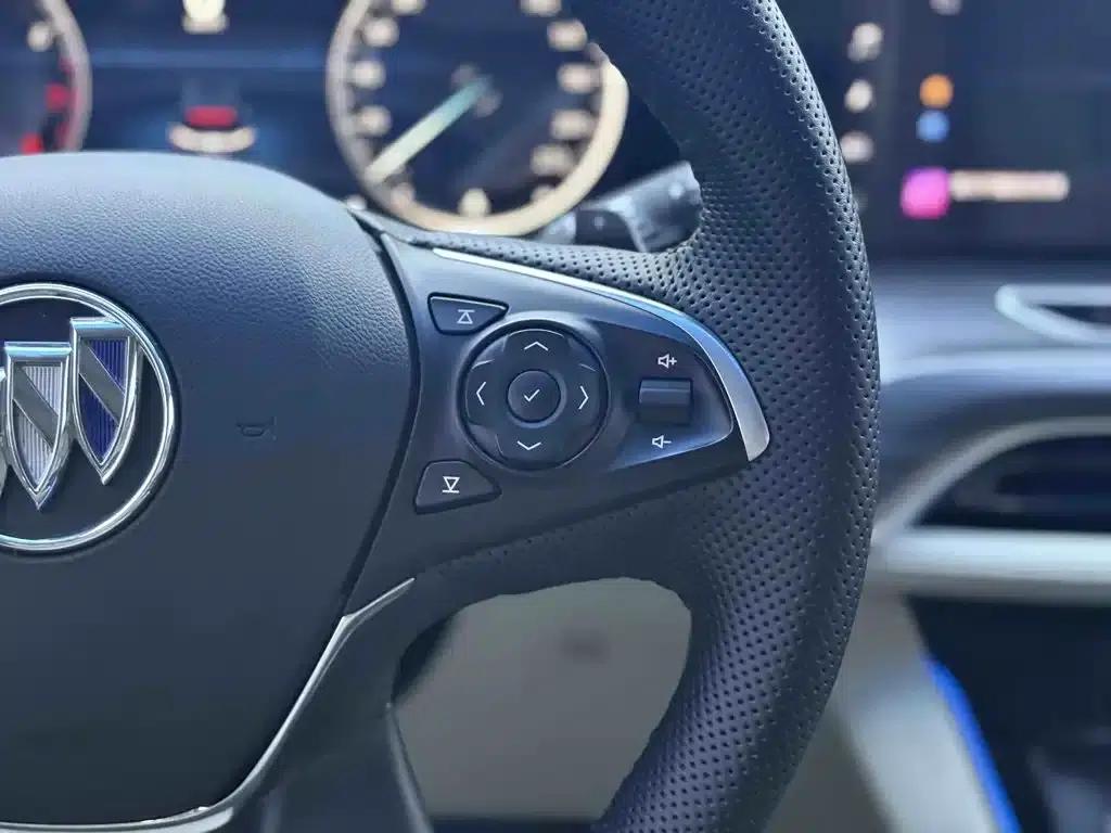Buick GL8 2023 ES Luxury Comfort Edition — миниатюра 13