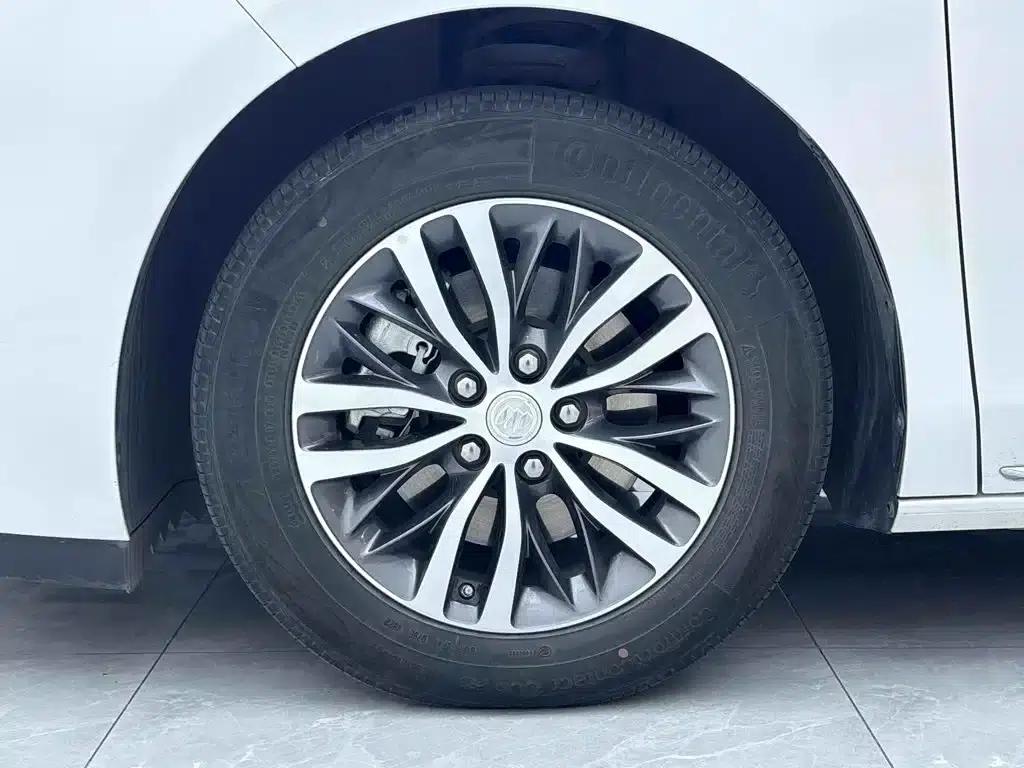 Buick GL8 2023 ES Luxury Comfort Edition — миниатюра 10