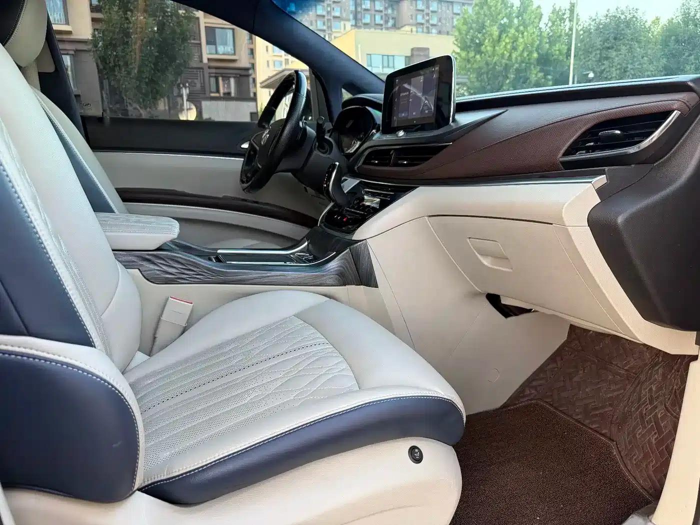 Buick GL8 2021 Land Business Class 652T Comfort — миниатюра 15