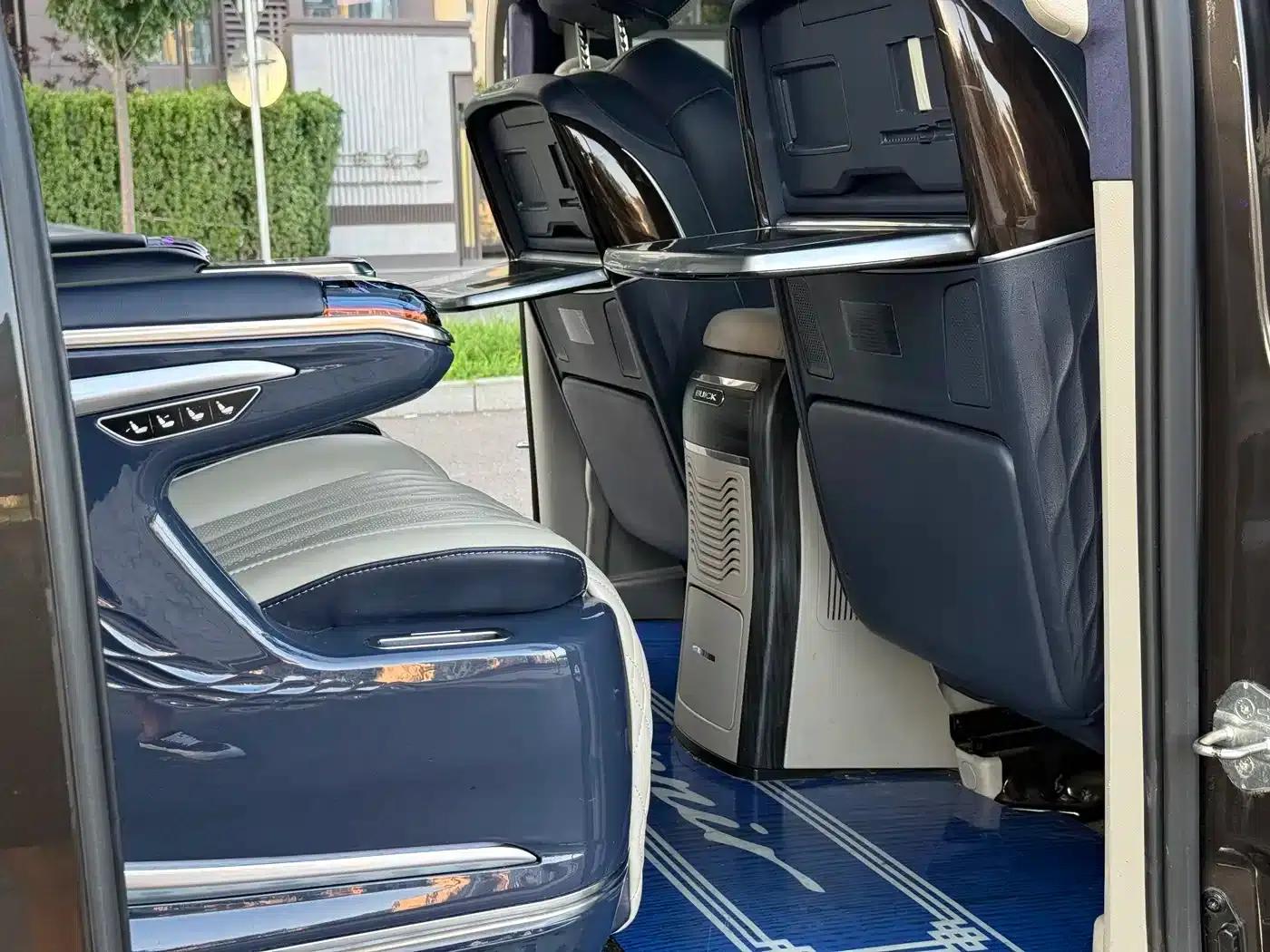 Buick GL8 2021 Land Business Class 652T Comfort — миниатюра 16