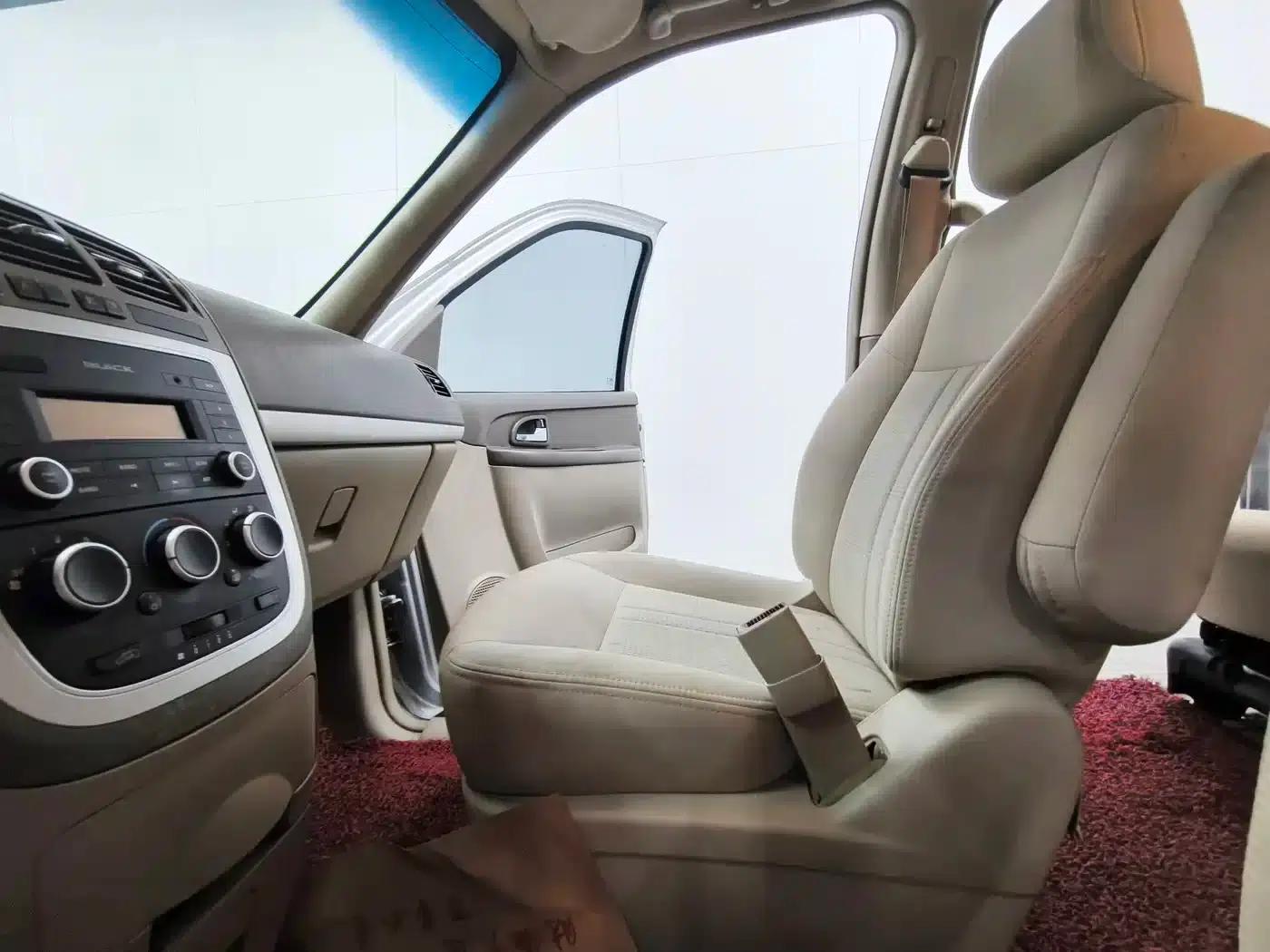 Buick GL8 2014 2.4L Classic Edition — миниатюра 13