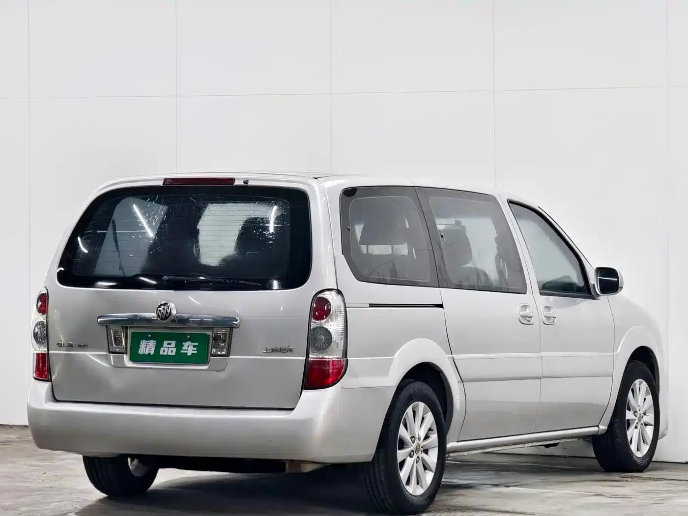 Buick GL8 2014 2.4L Classic Edition — миниатюра 4